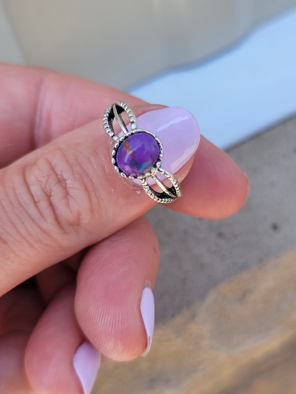 Size 7 Purple Stone Twisted Band Ring - Women Jewelry